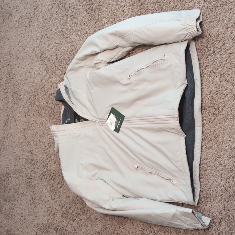 NWT Eddie Bauer Medium Cream Windfoil Jacket